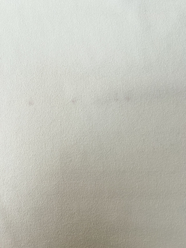 AV-1039d – image 4