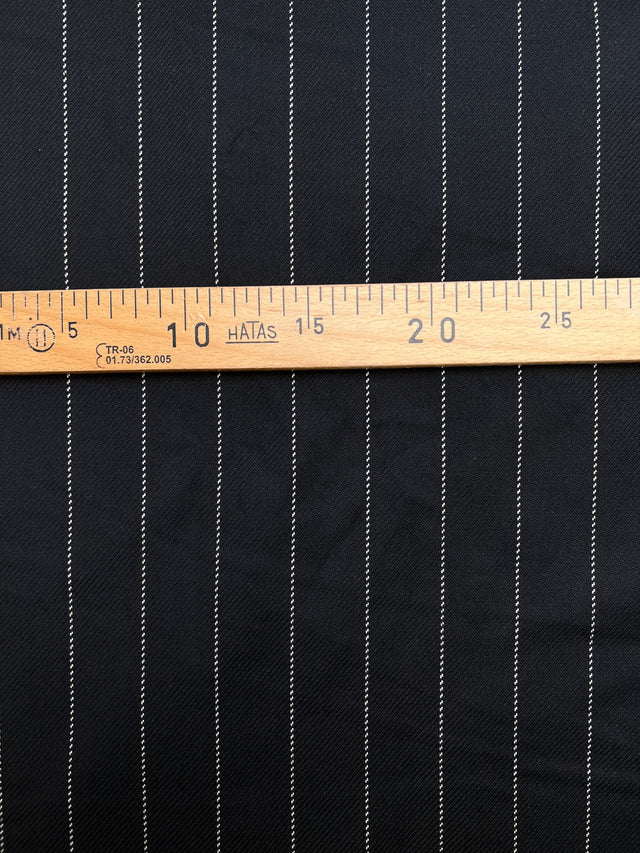 TH-874 image 4