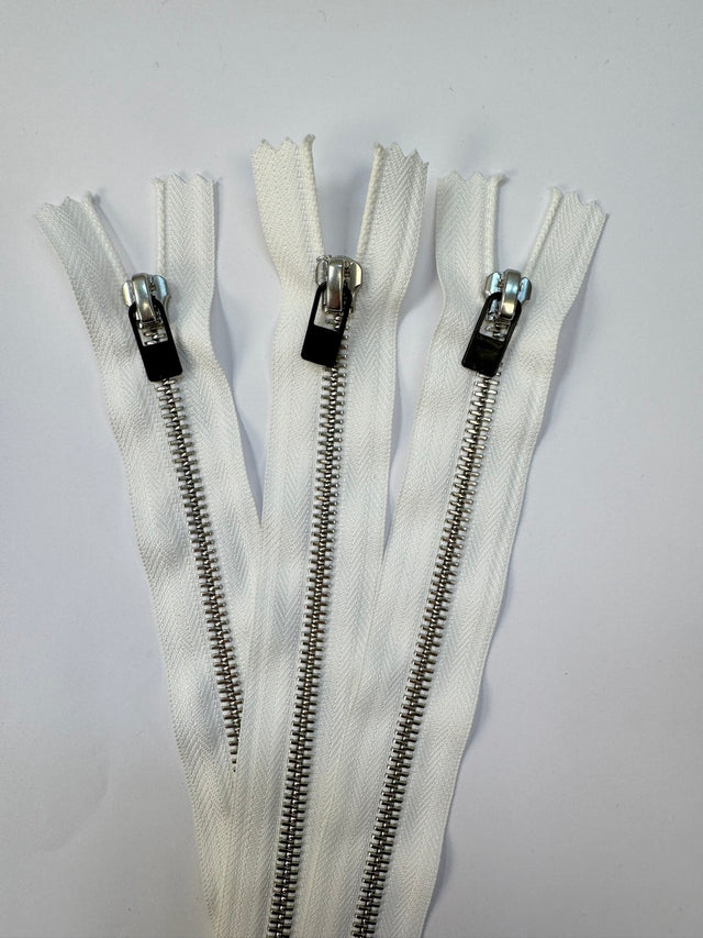 AV-2205 image 1