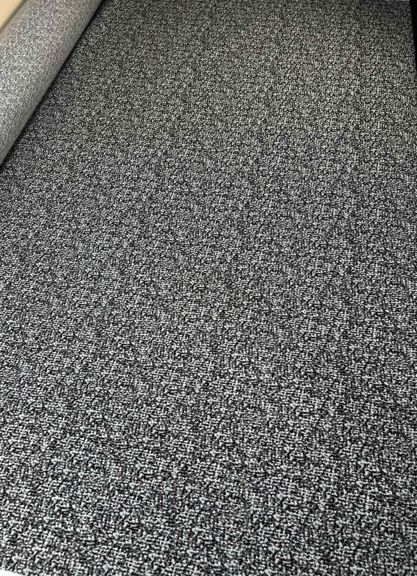 TB-876 – image 5