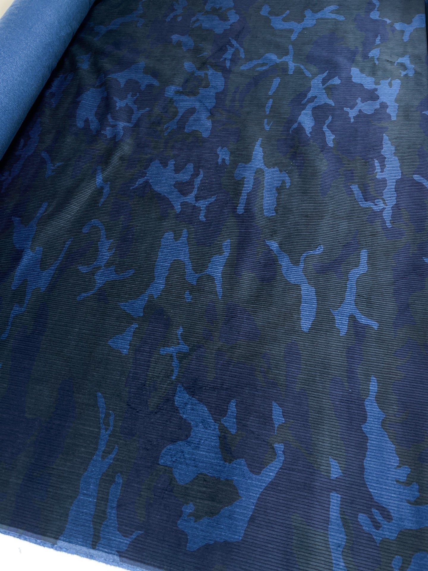 AV-1416 image 5