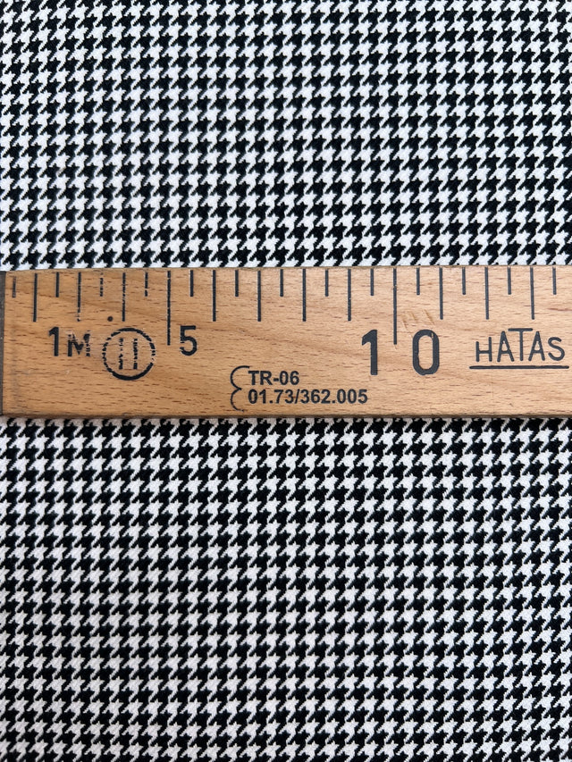 TH-988 image 4
