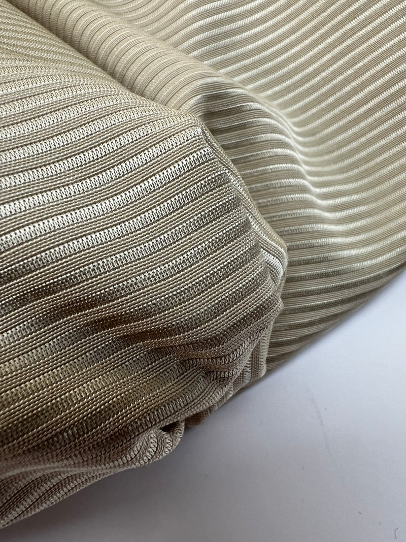 TR-599 – image 3