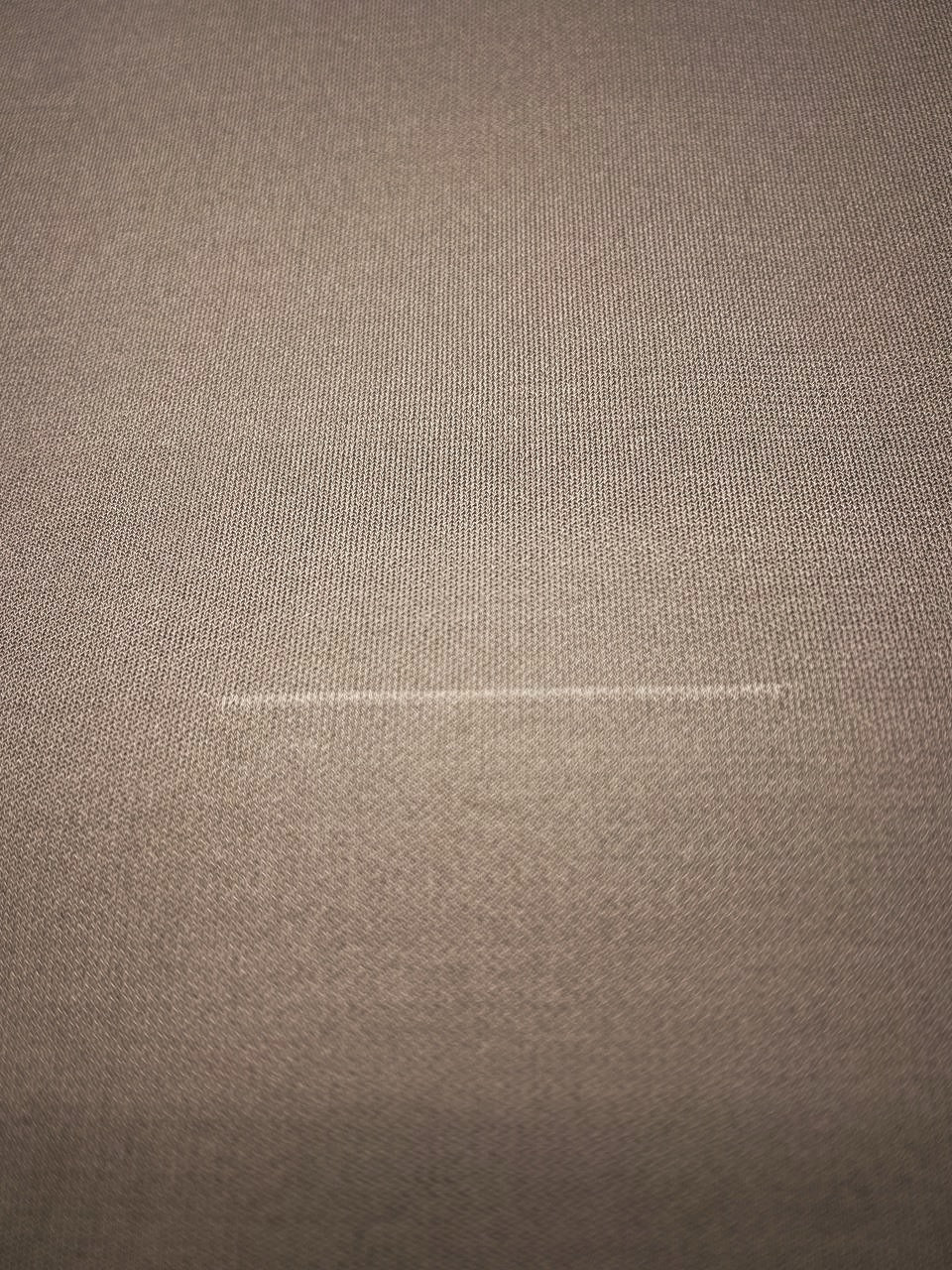 AV-1337d – image 4