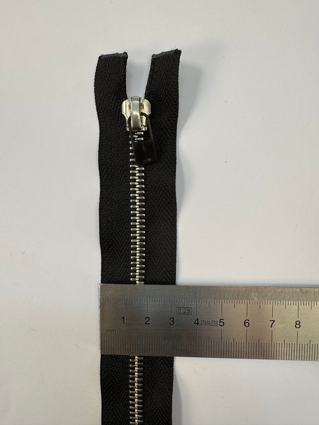 AV-2210 image 4