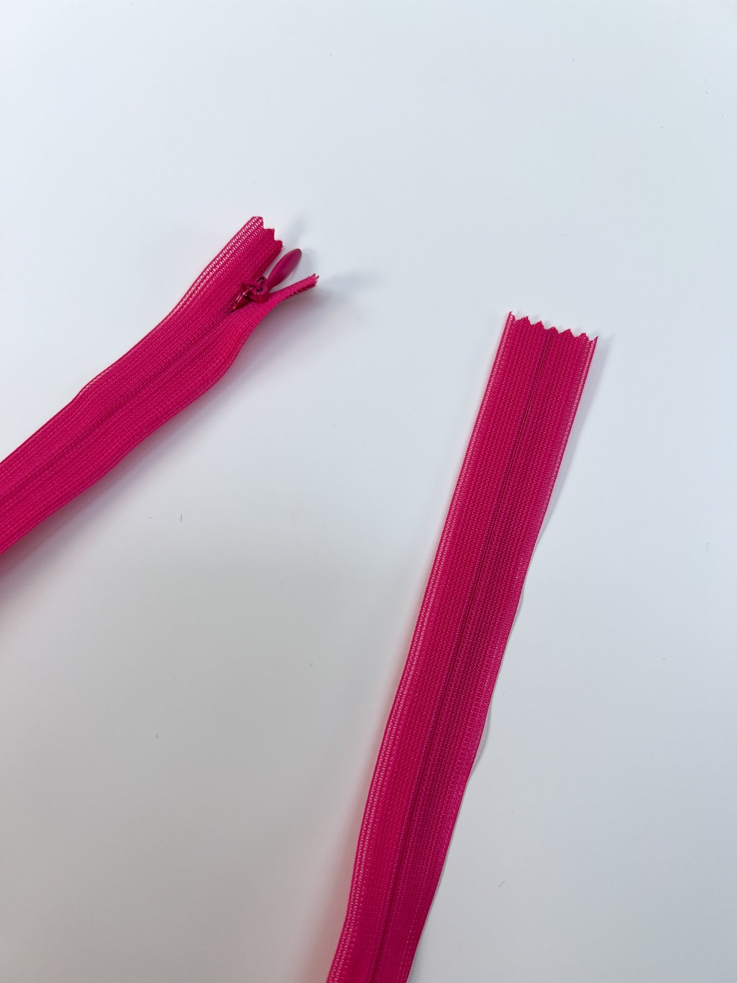 Mercerie uni rose polyamide