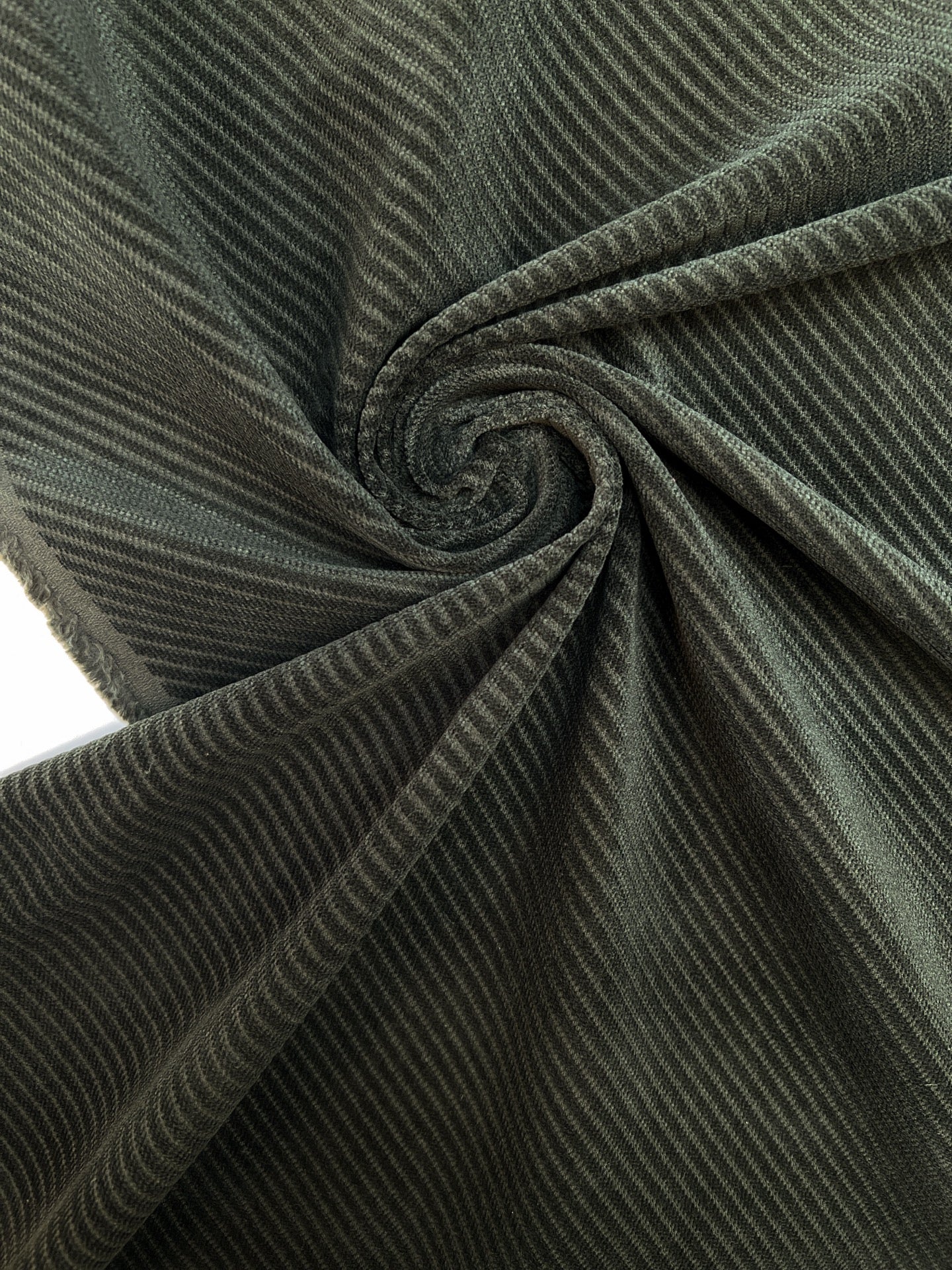 TH-1039d image 1