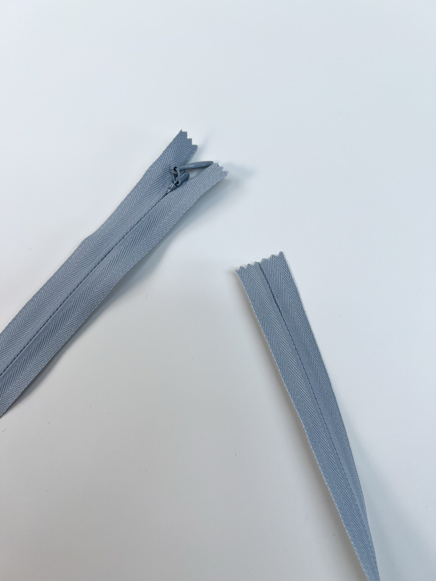 Mercerie gris polyamide uni