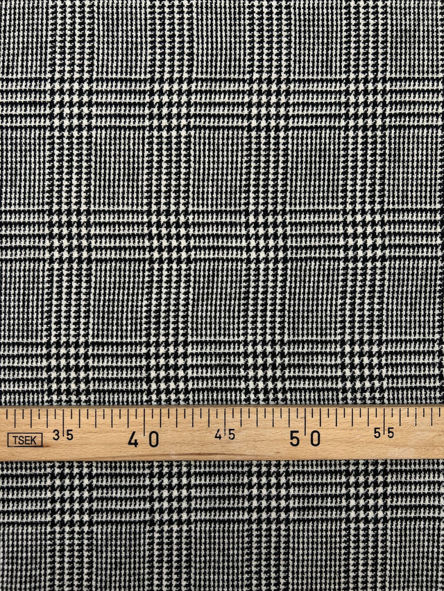 TE-147 image 4