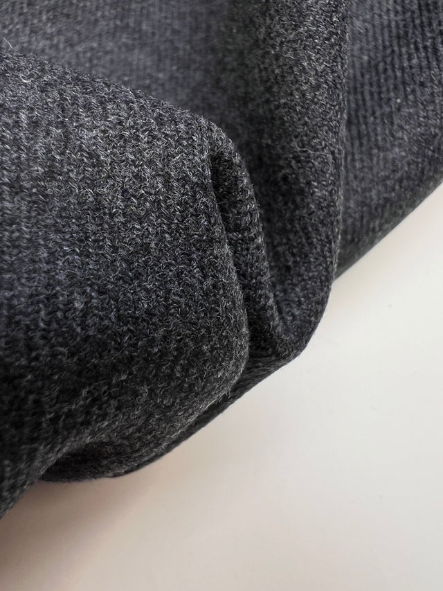 TH-1142 image 3