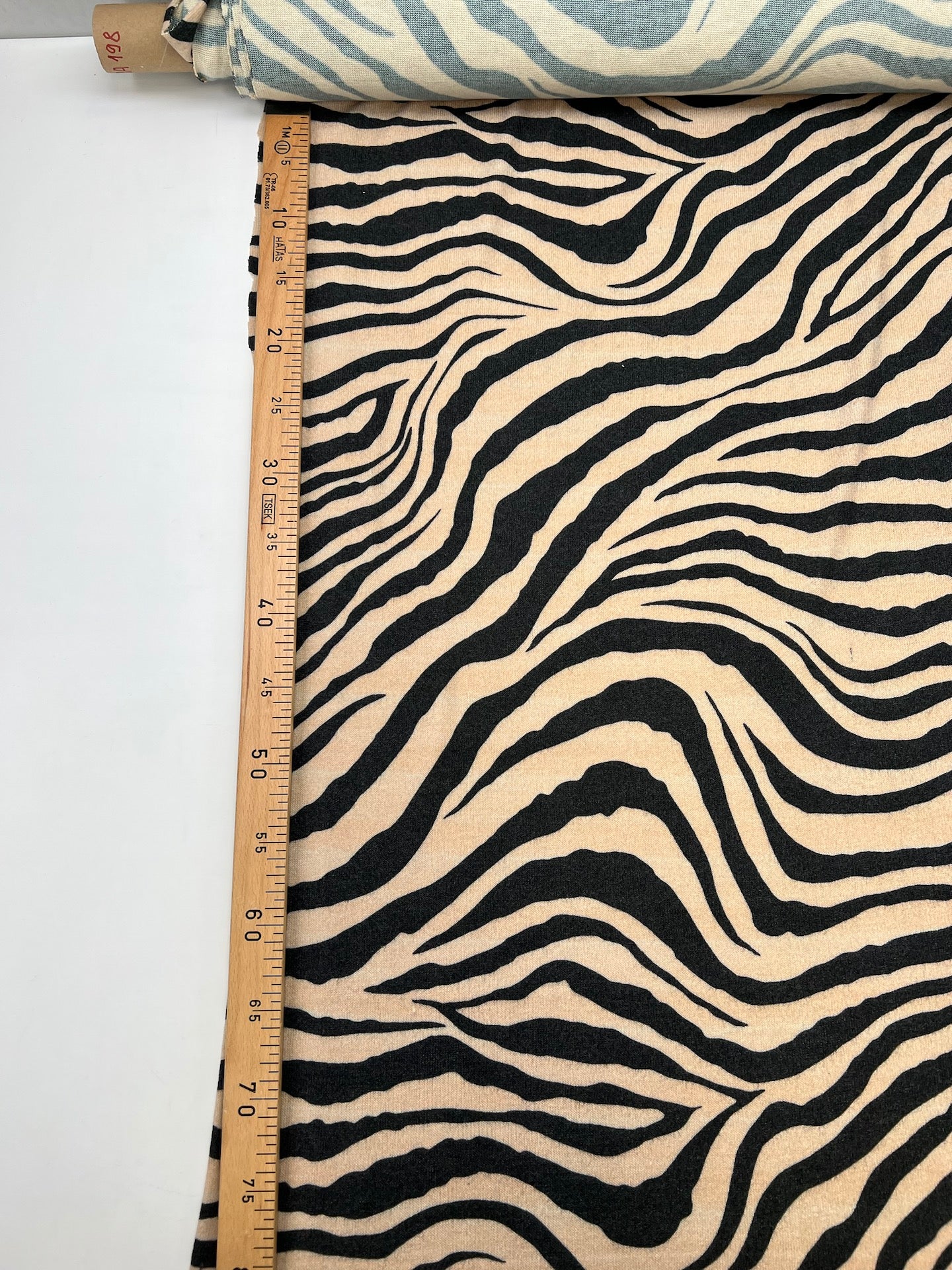 RA-198d – image 4
