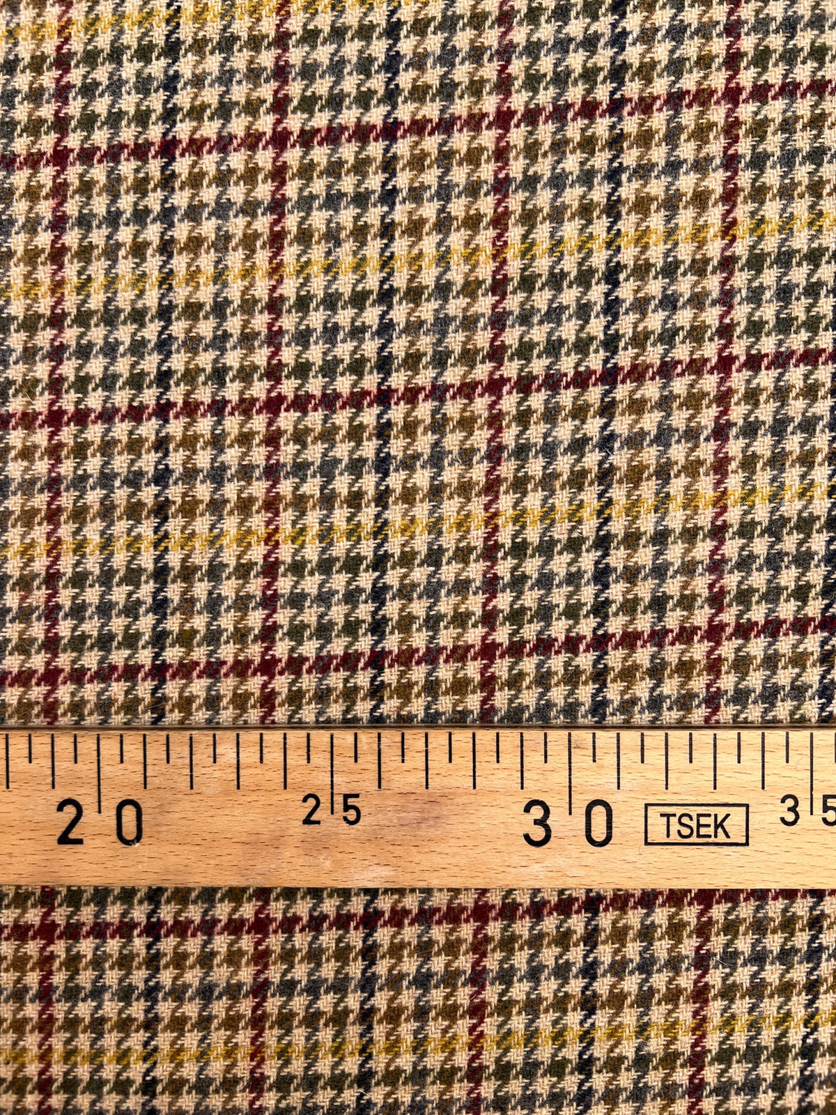 TE-033 image 4