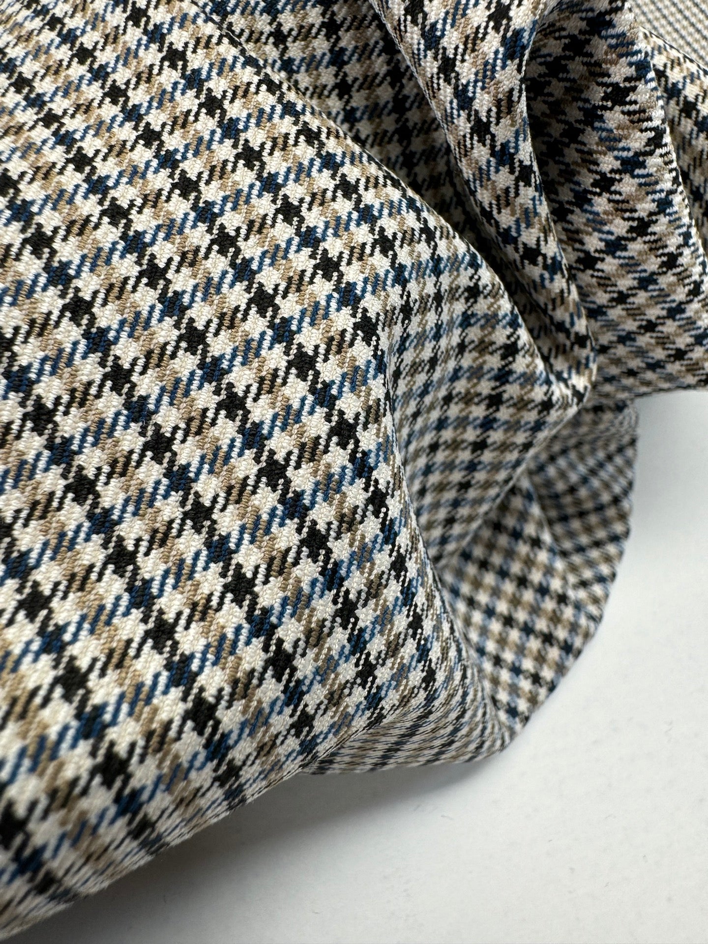 TB-1096 – image 3