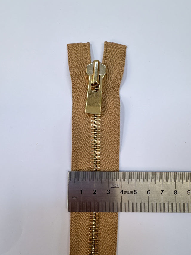 AV-2211 image 4