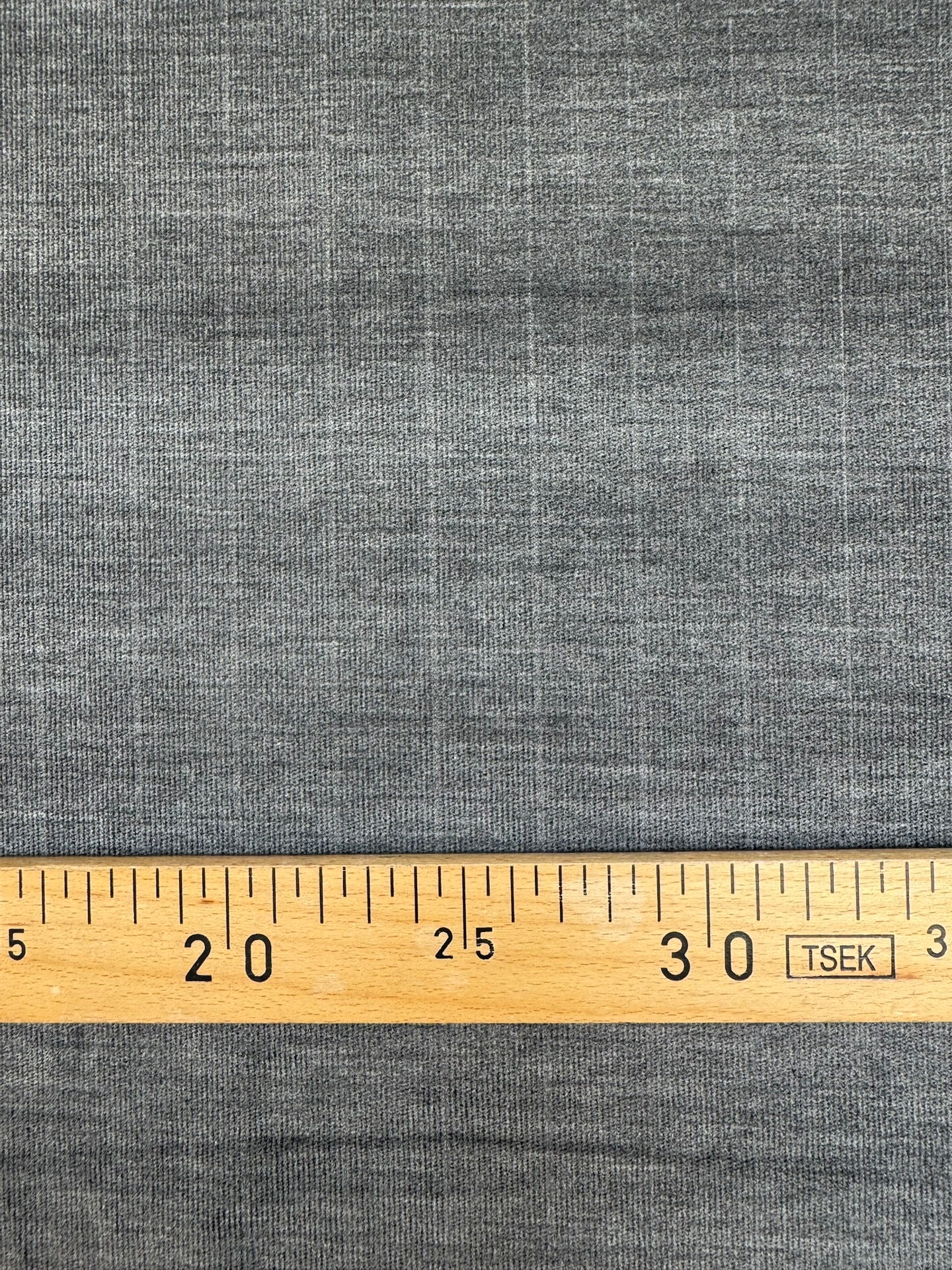 TH-718 image 4