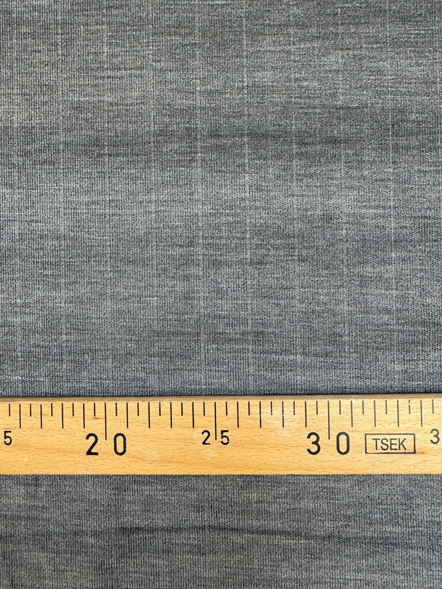 TH-718 image 4