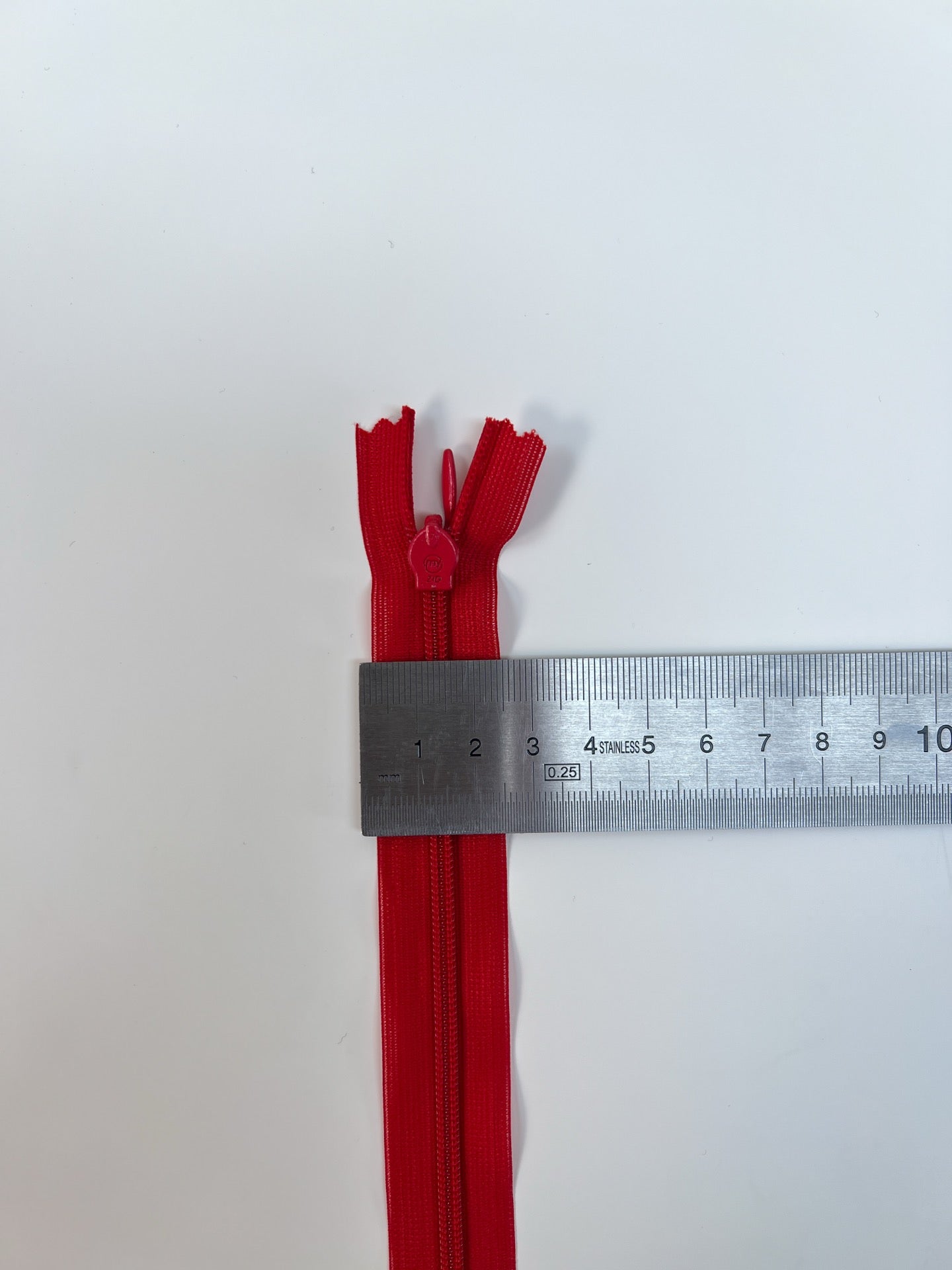 Mercerie Nuances De Rouge Polyamide