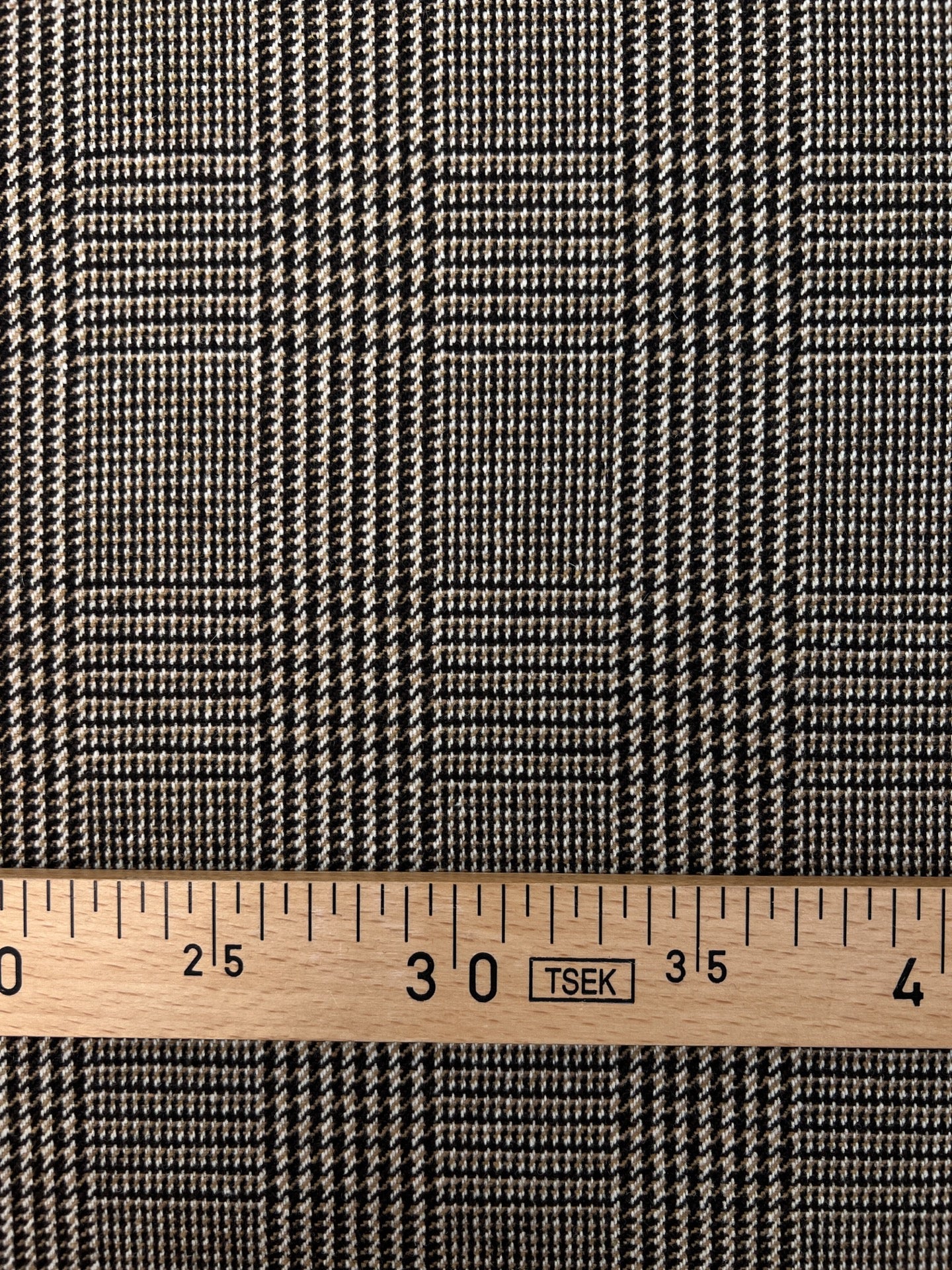 LY-064 – image 4