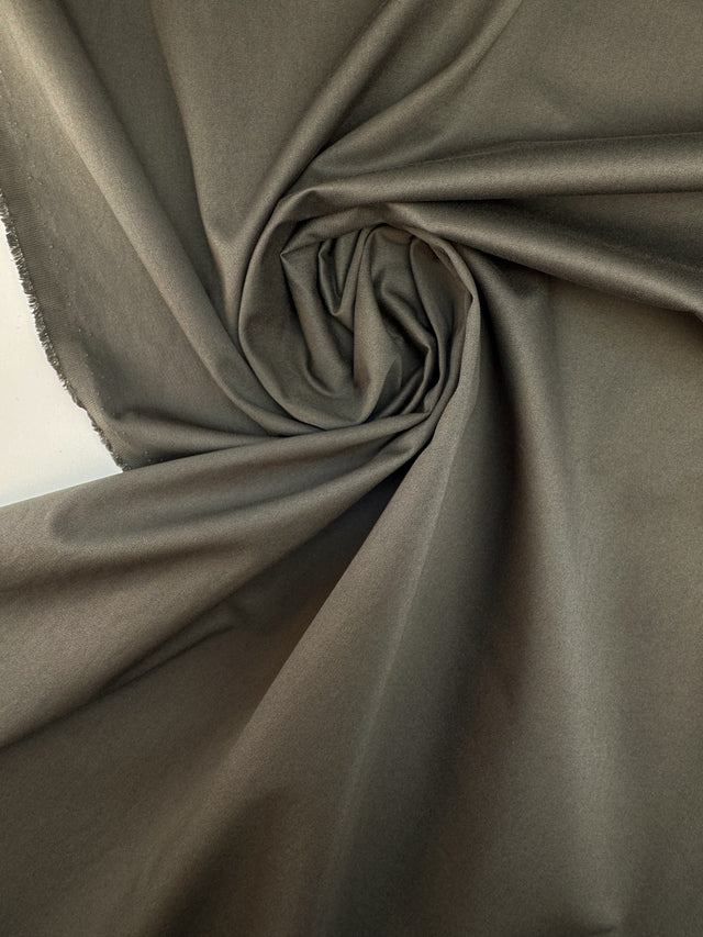 TH-048 image 1