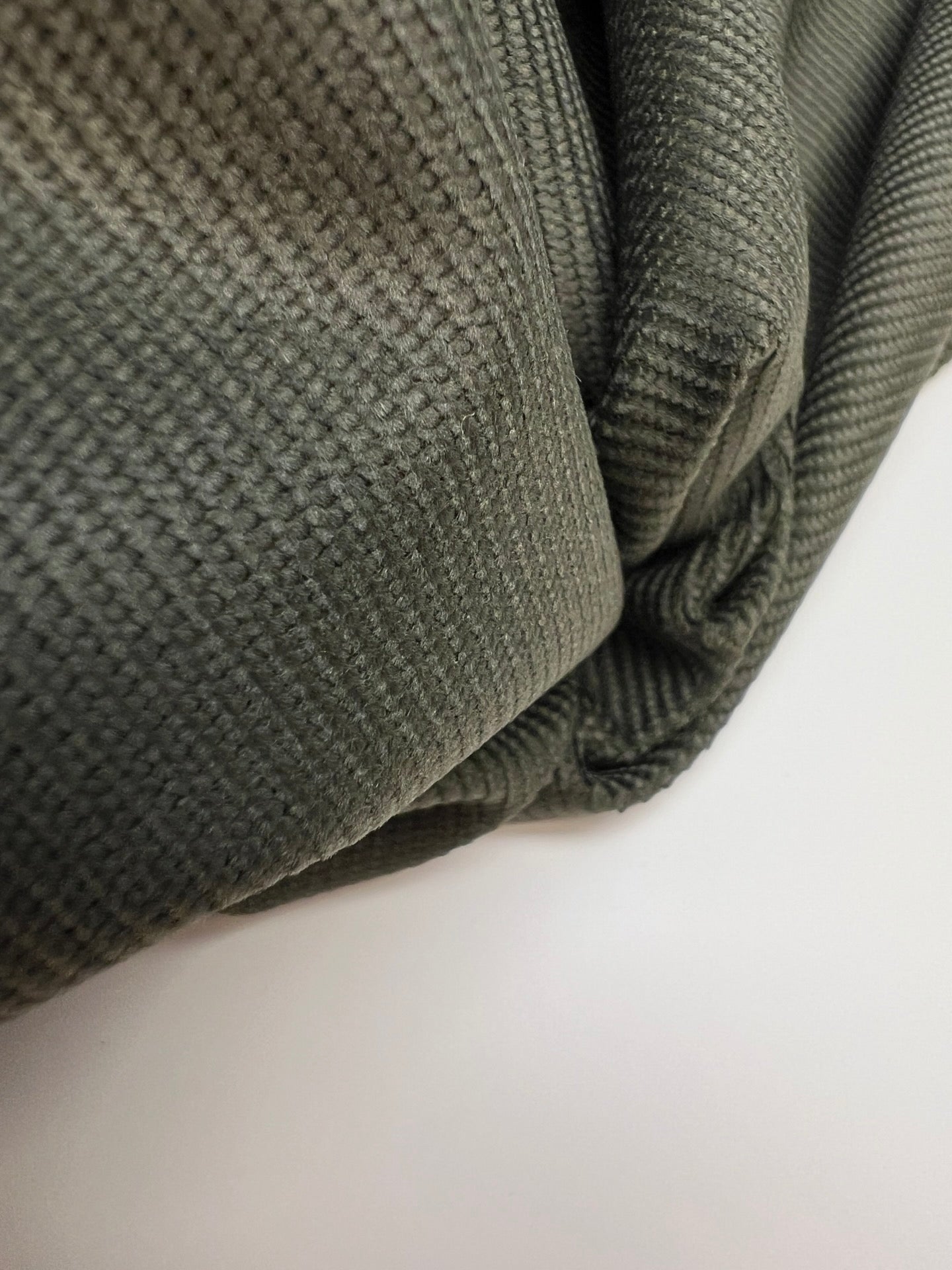 TH-1605 image 3