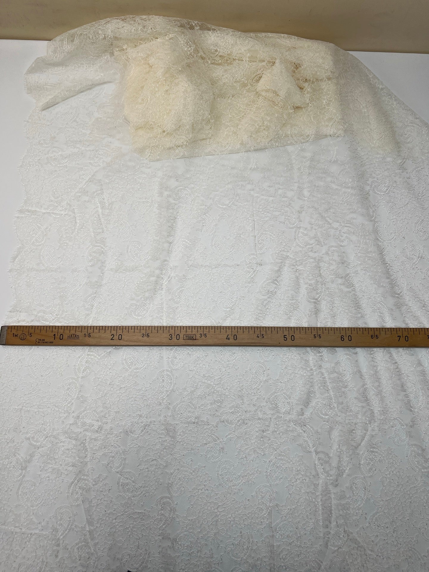 AV-556 – image 6