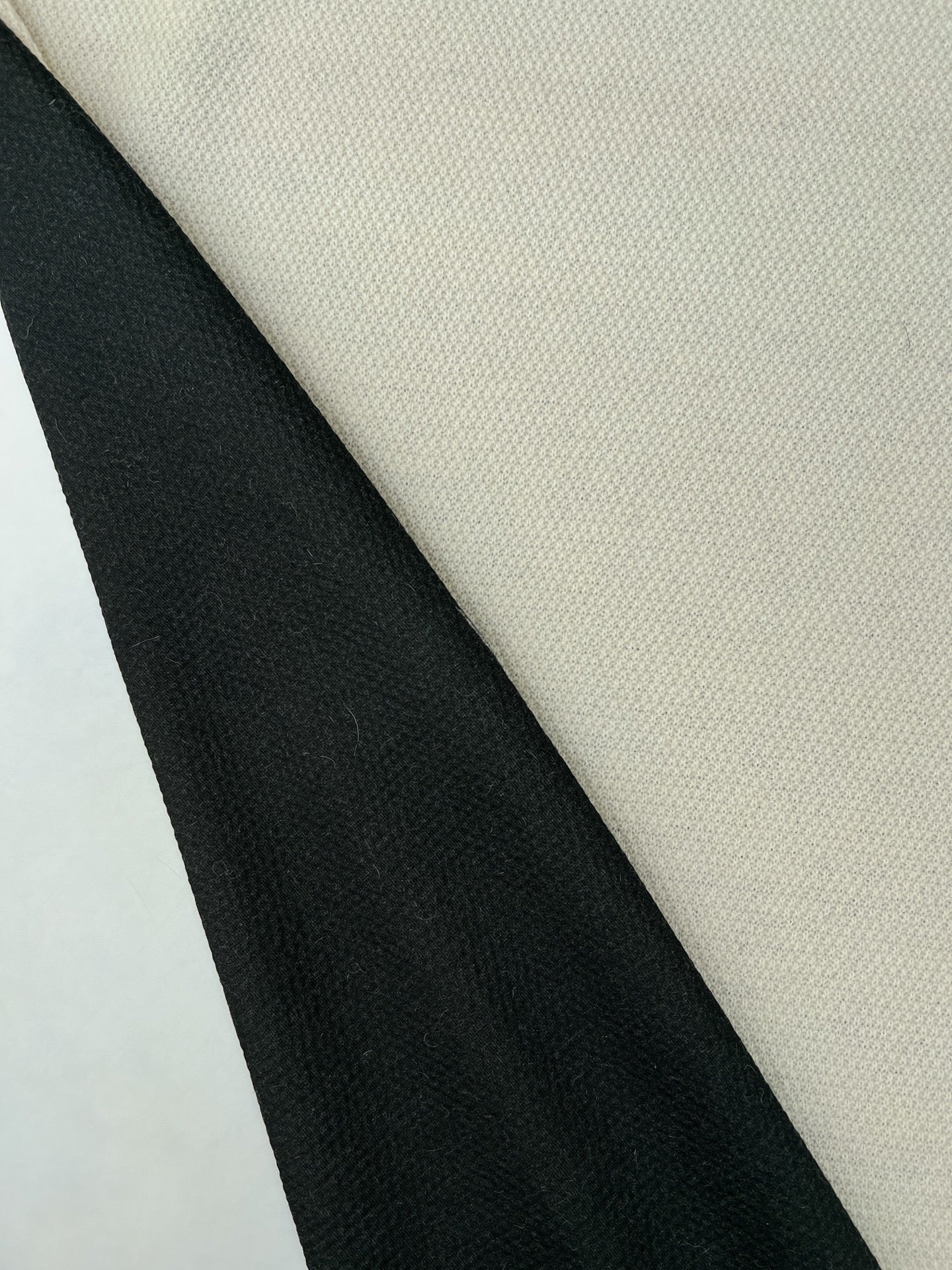 TR-1589d – image 4