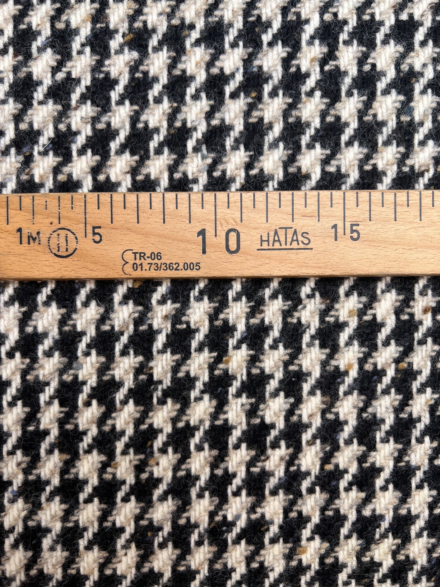 DE-015 image 4