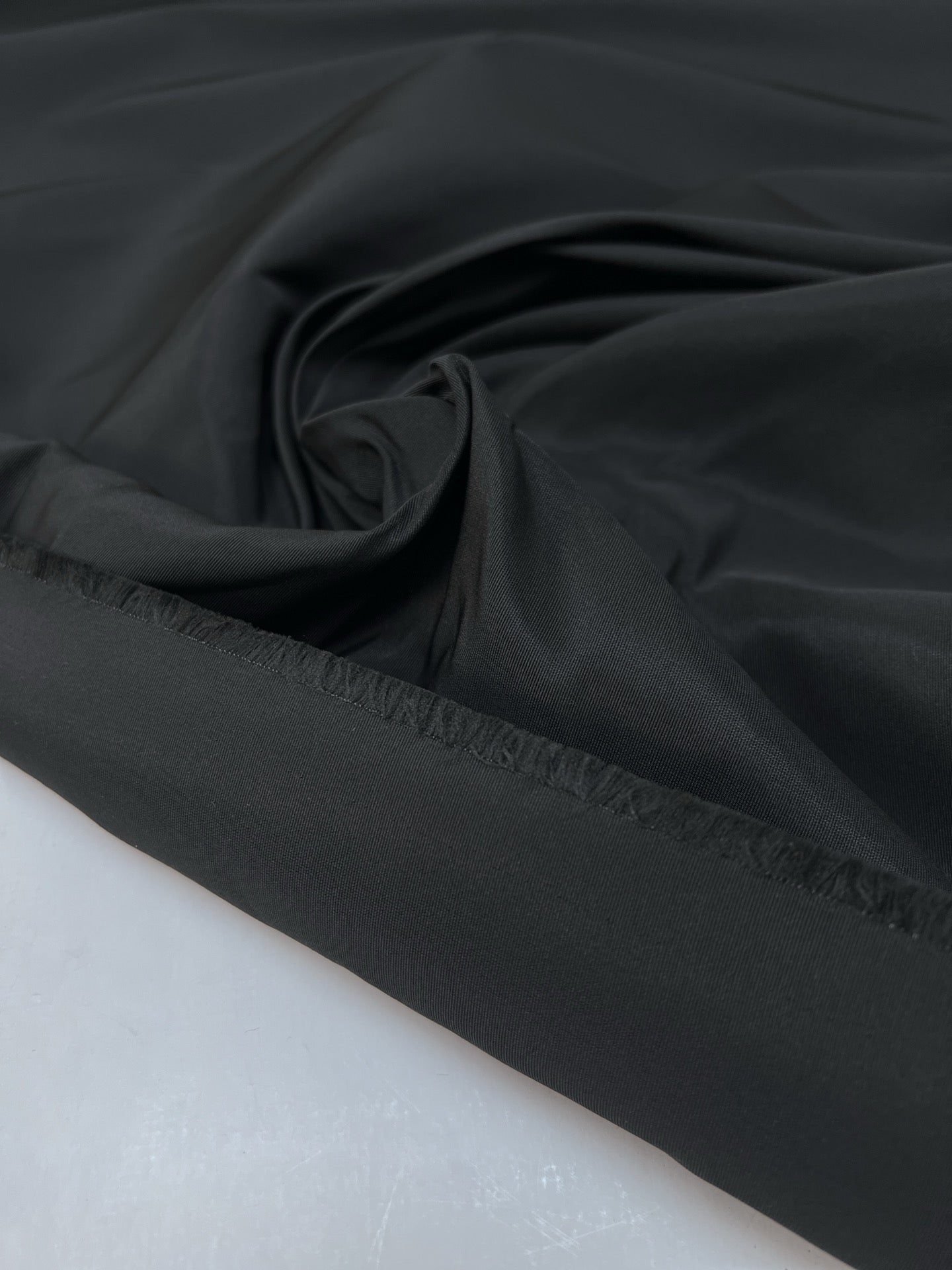 AV-1398 – image 2