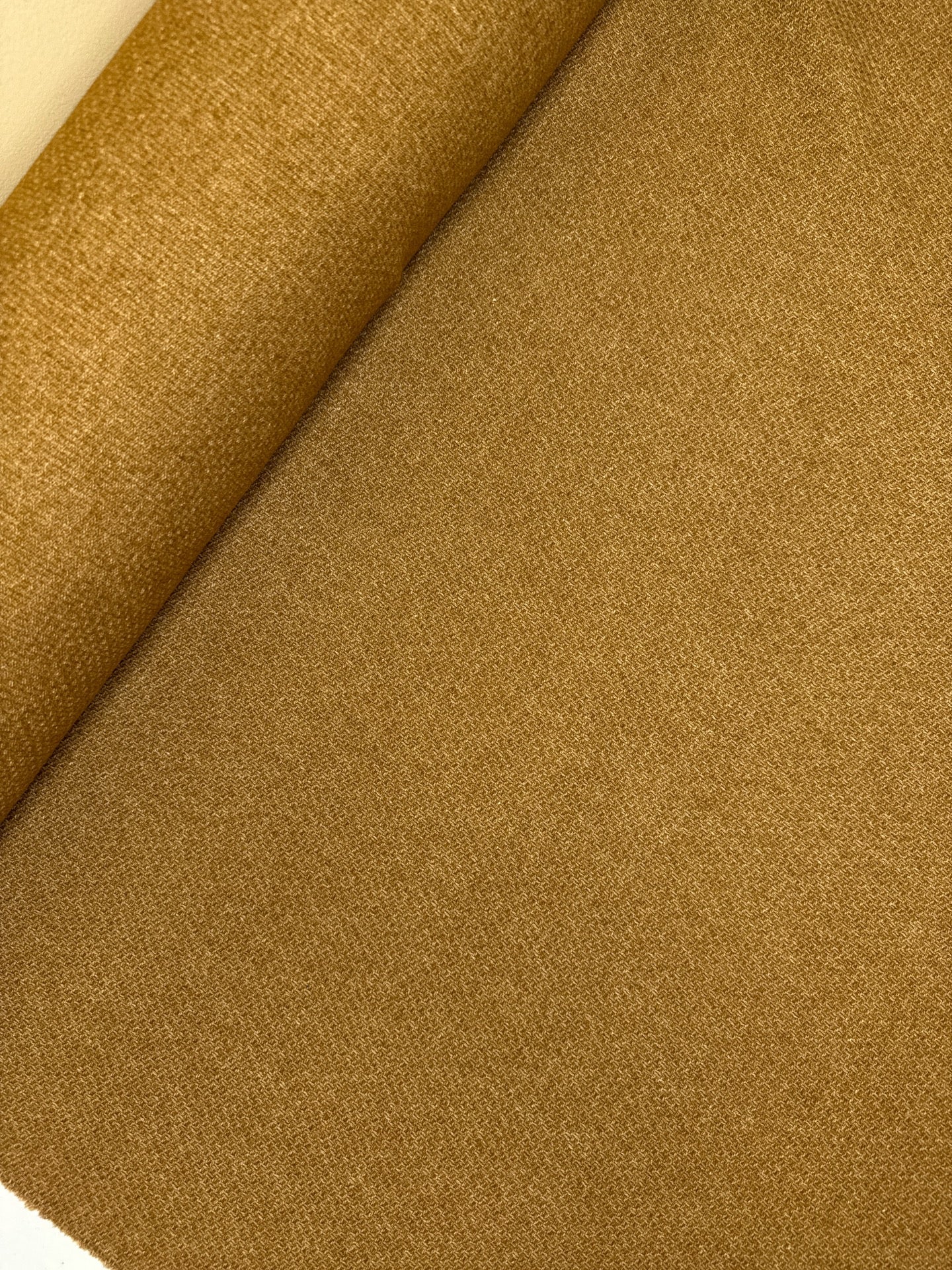 TR-737 – image 4