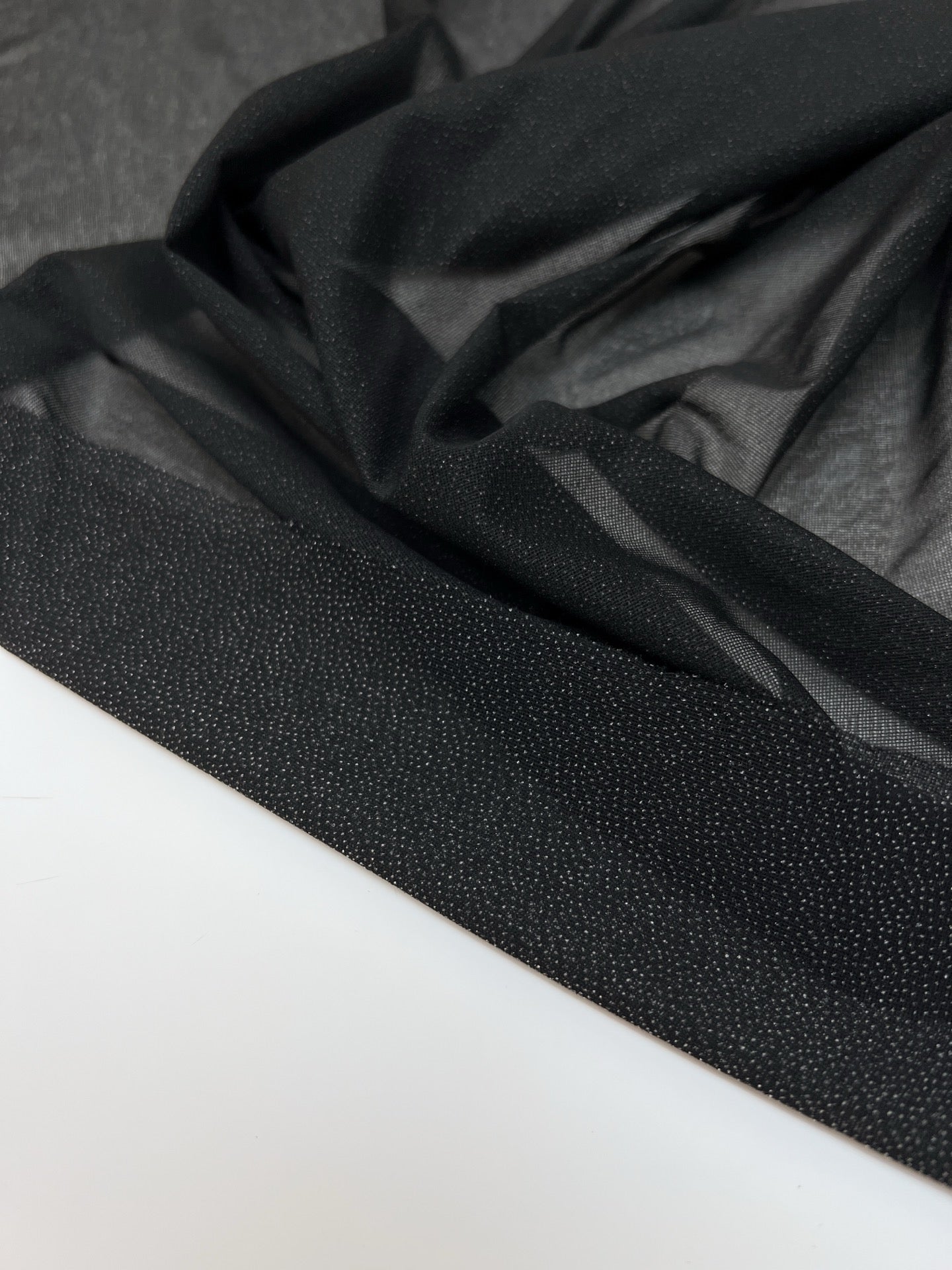 Entoilage Noir Extensible Polyamide