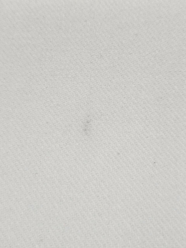 AV-1975d – image 5