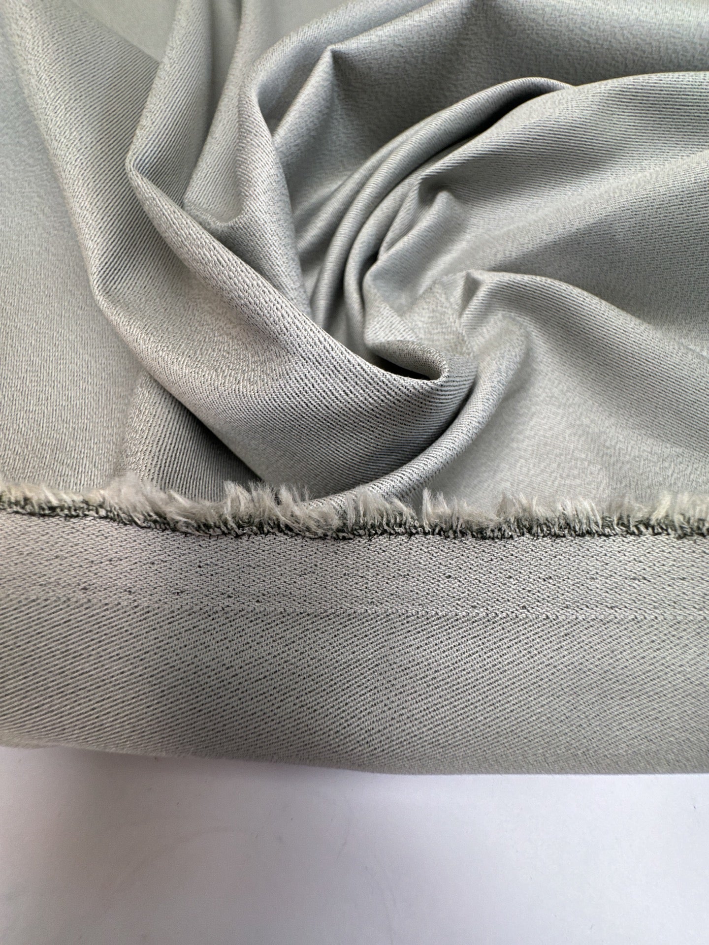 TB-1591 – image 2