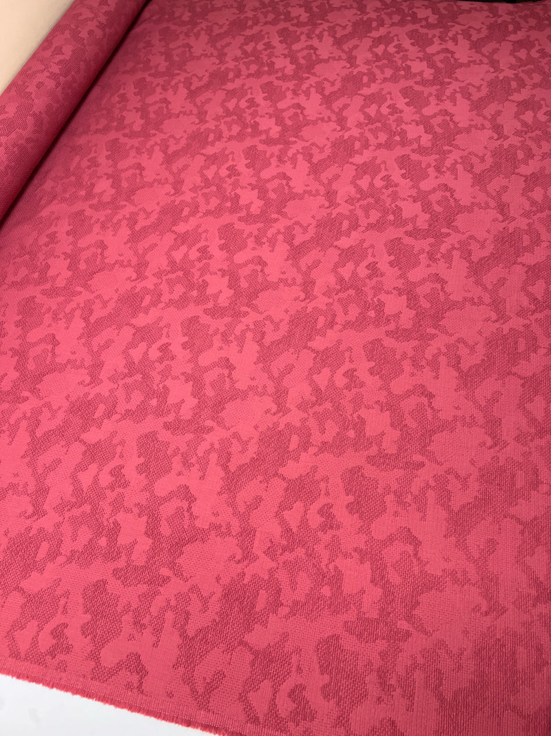 TN-715 – image 5