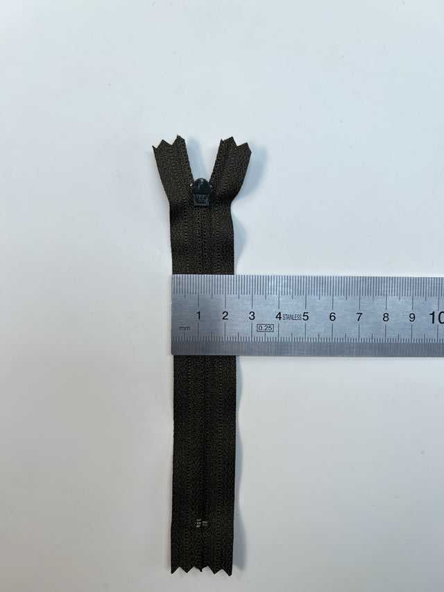AV-1596 – image 2