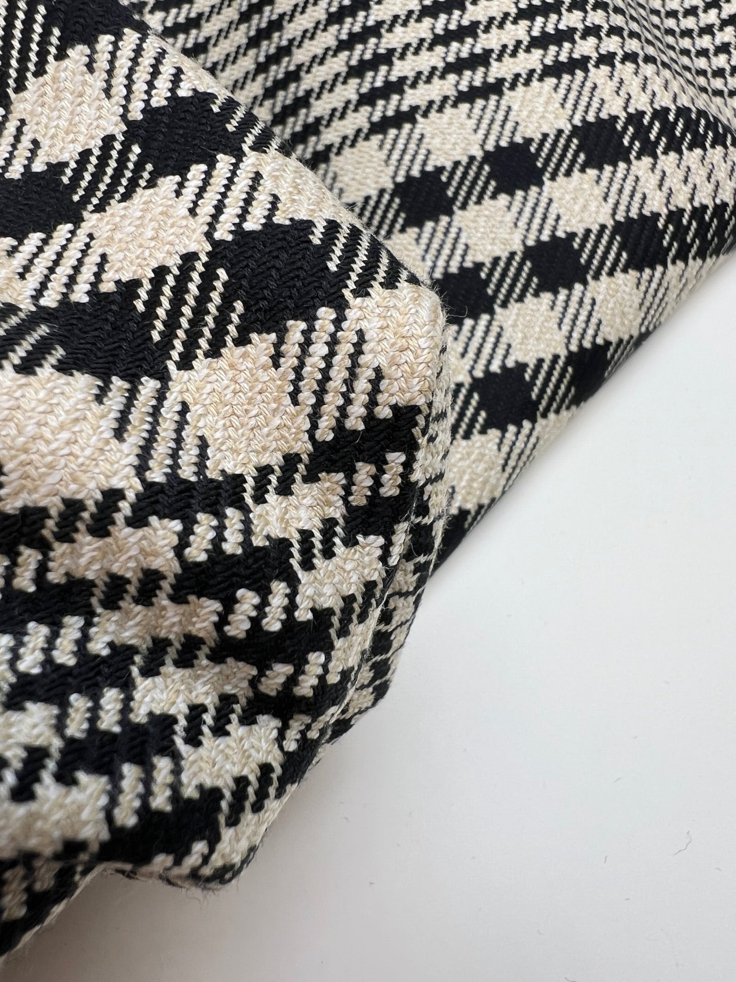 TH-1496 image 3