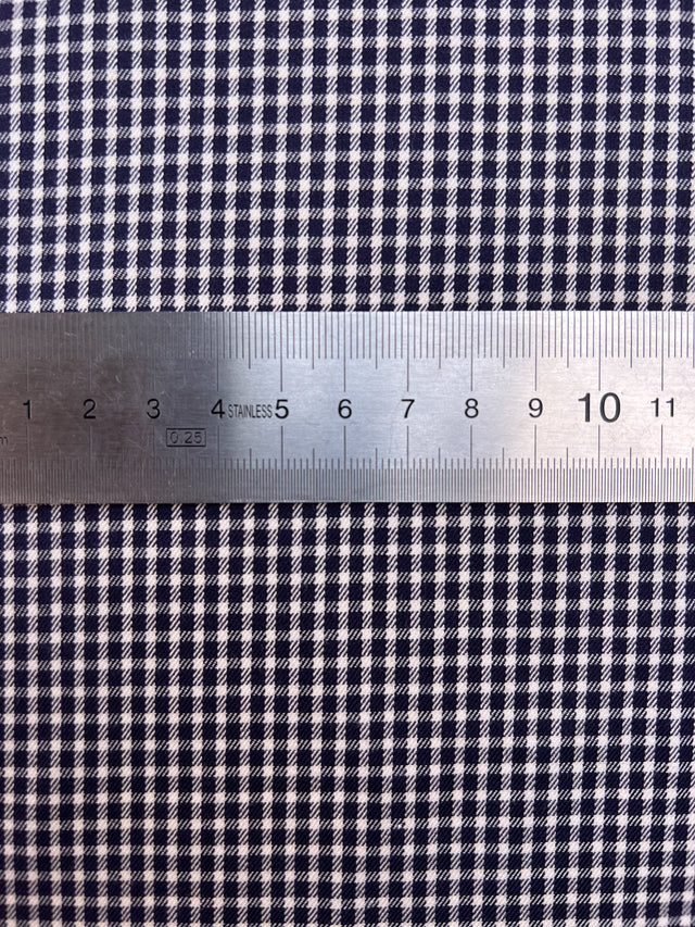 TH-404 image 4