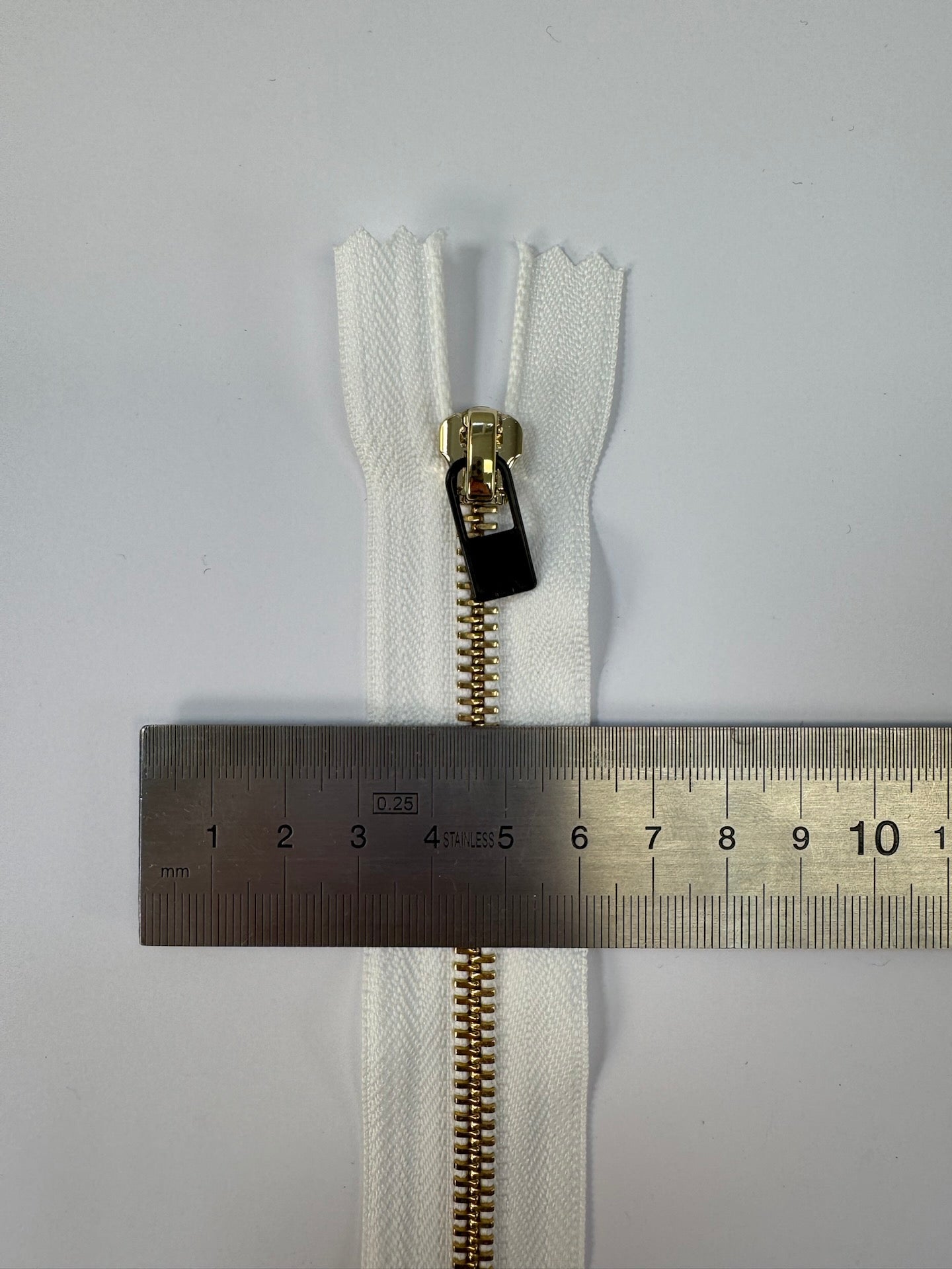 AV-2194 image 2