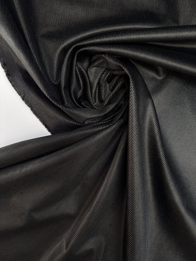 TH-051 image 1