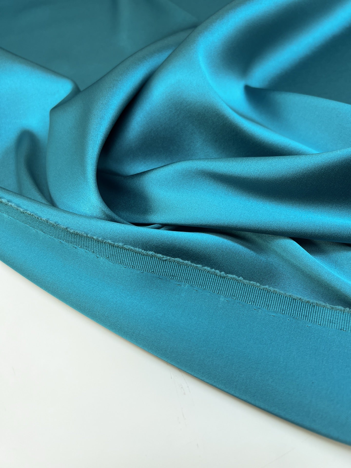 AV-2018 image 2