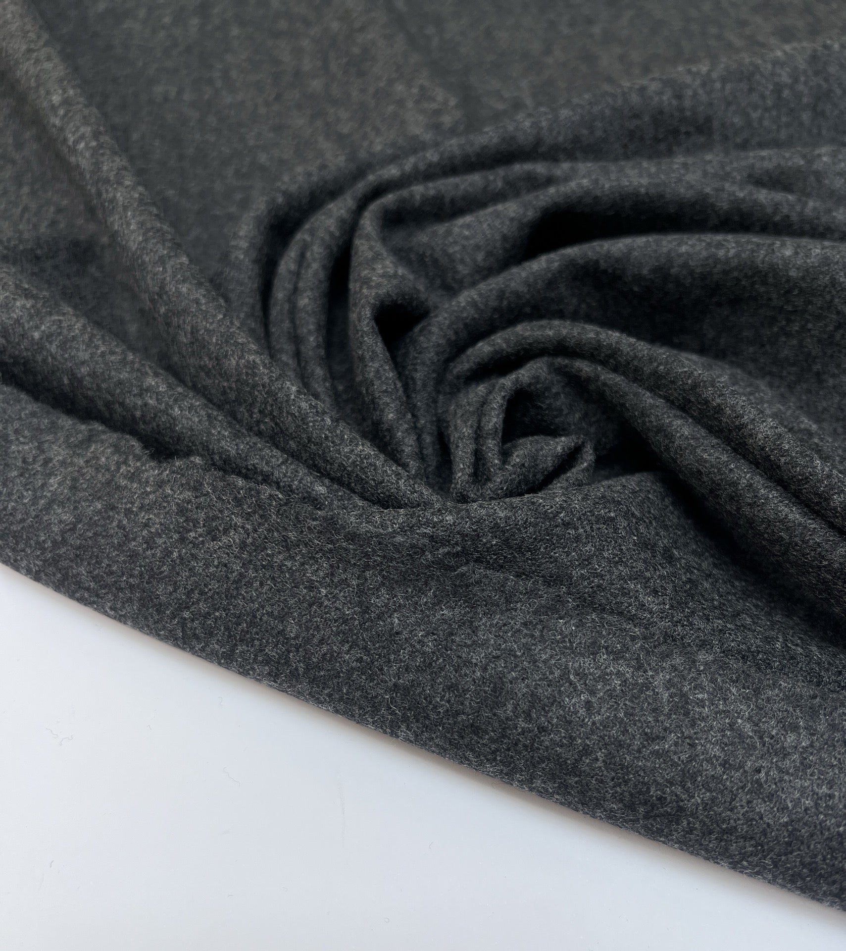 TR-723 – image 2