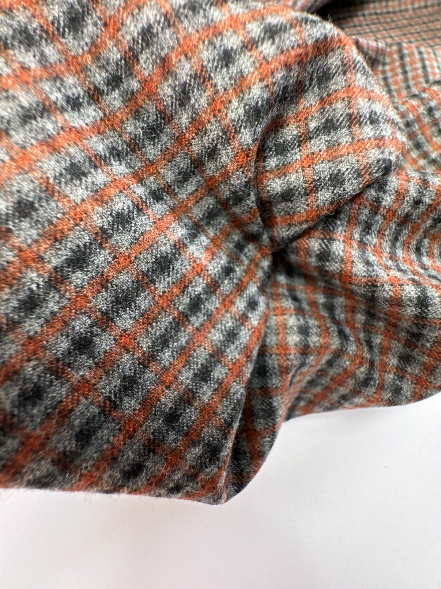 TB-1882 – image 3