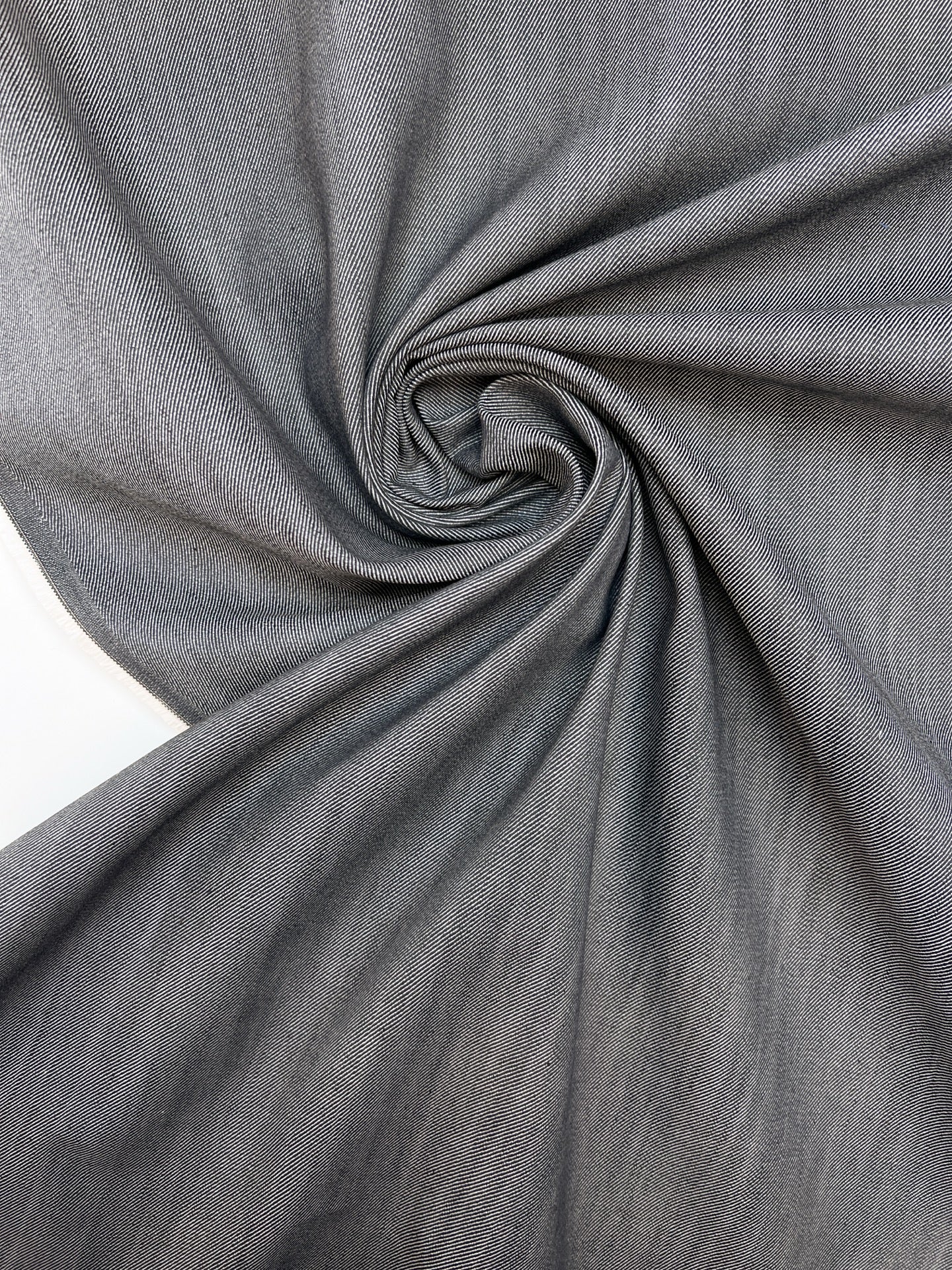 TH-218 image 1
