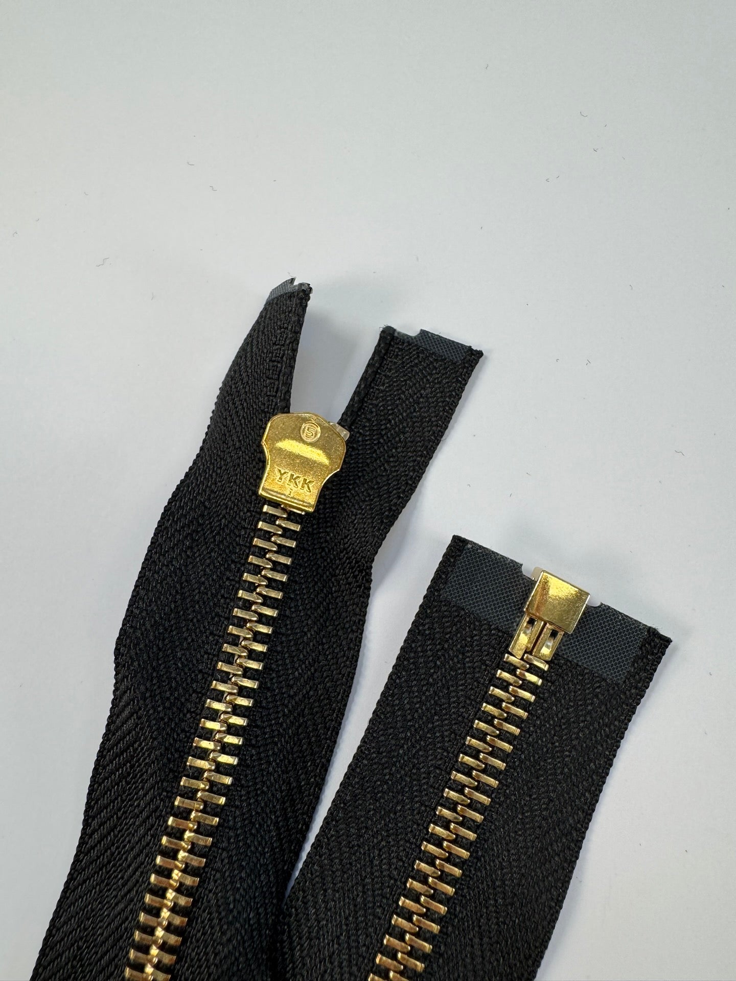 AV-2187 image 4