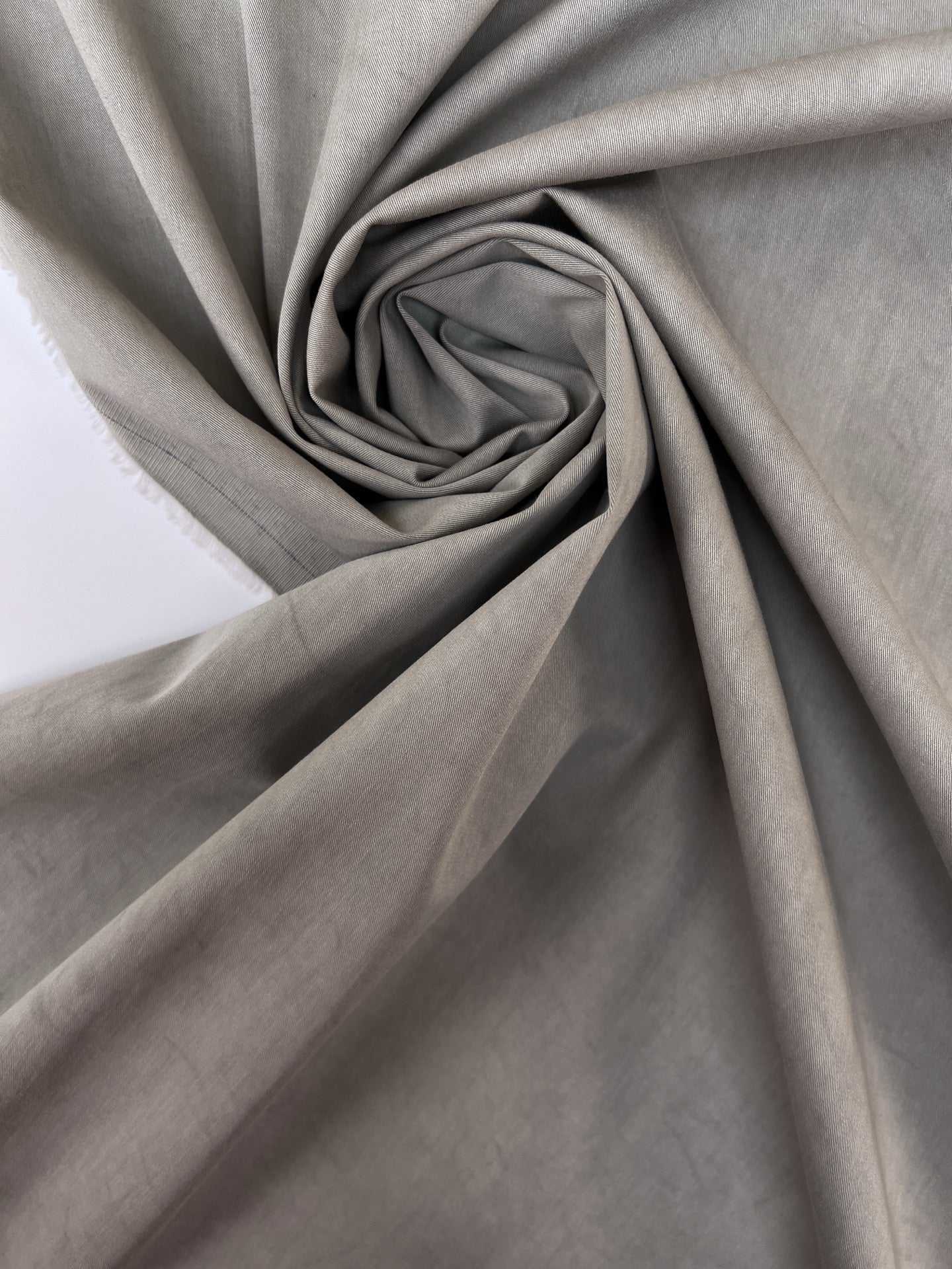 TB-1662 – image 1