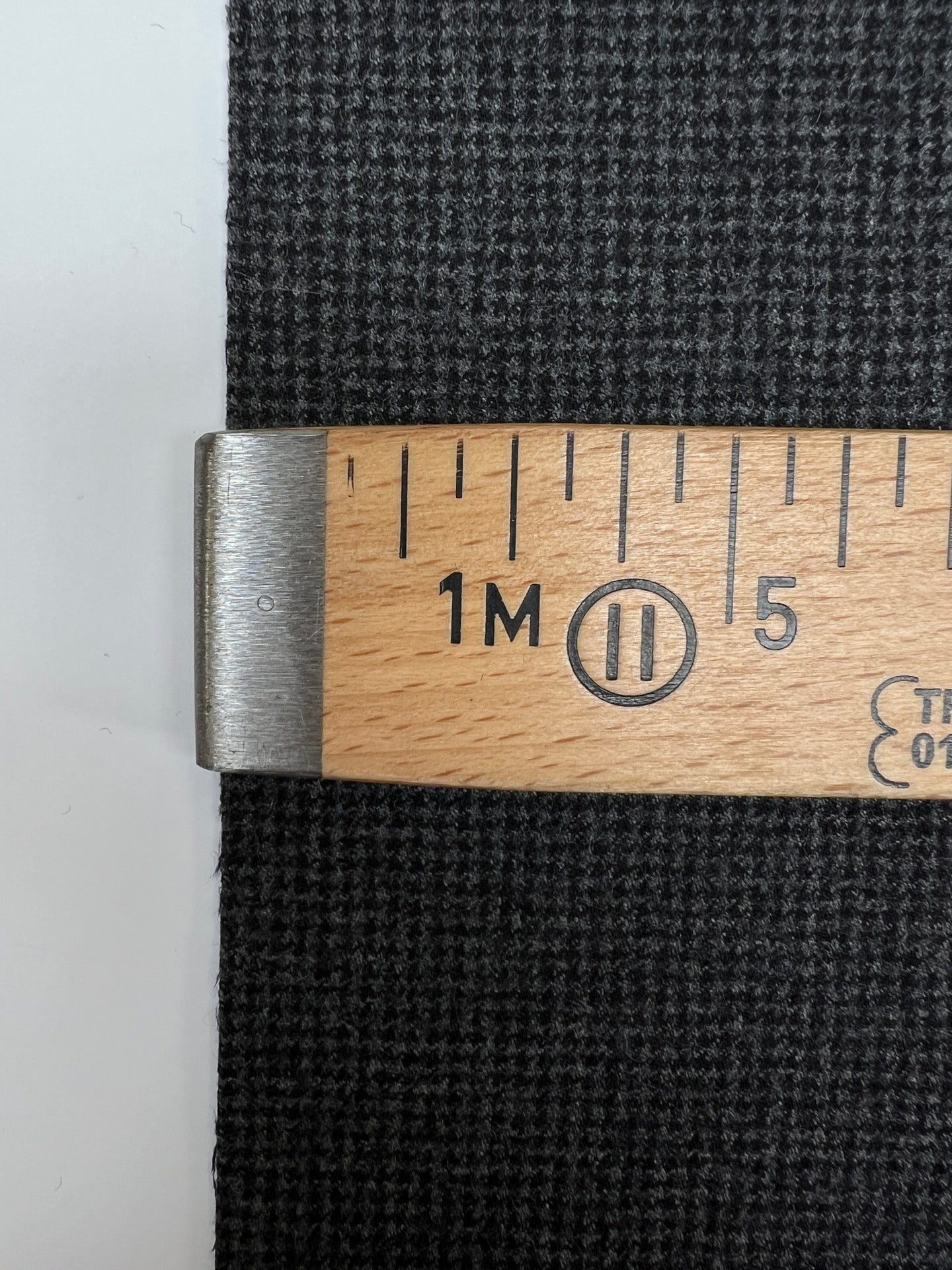 TB-185 – image 4