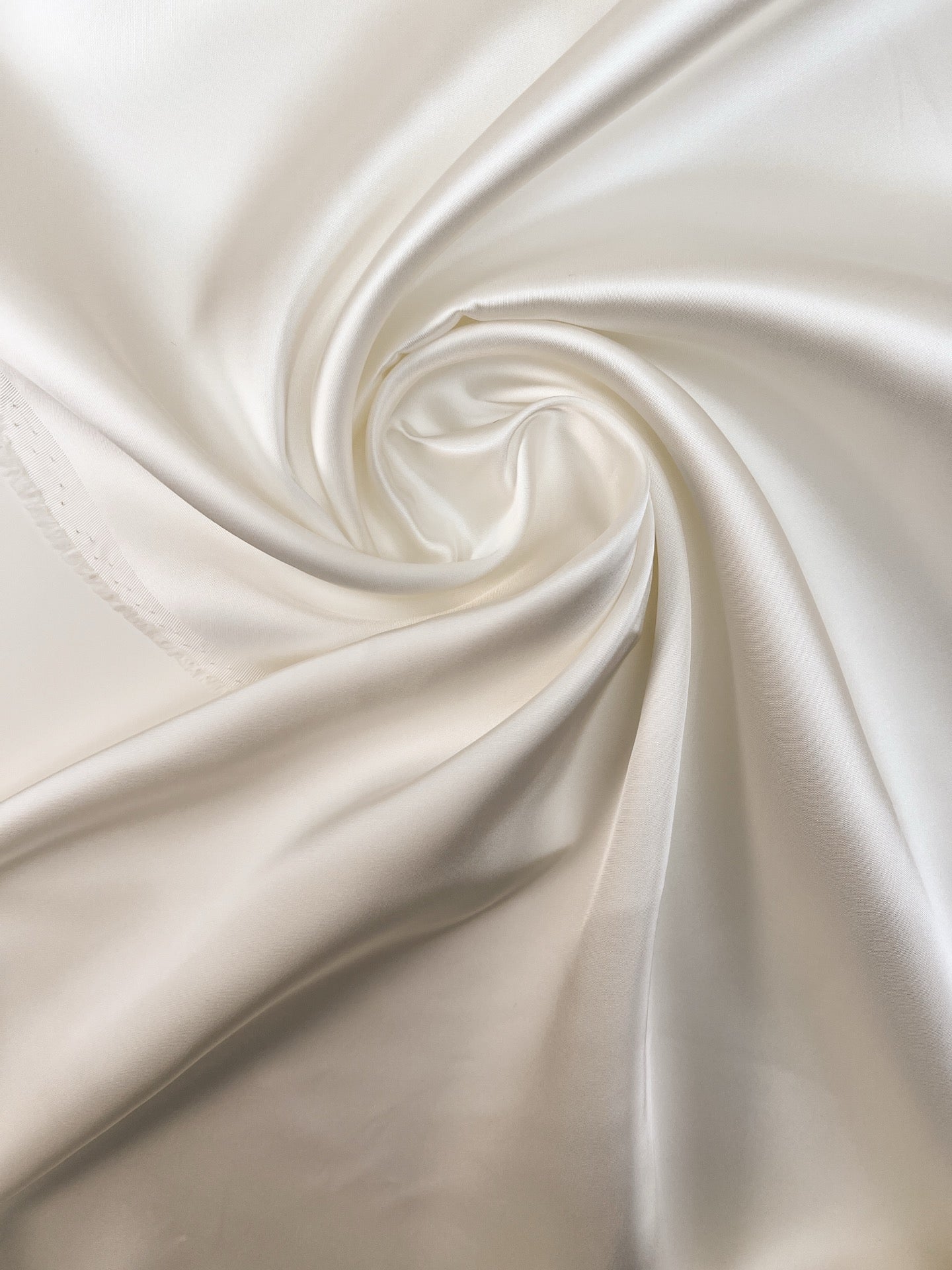 AV-1477 image 1
