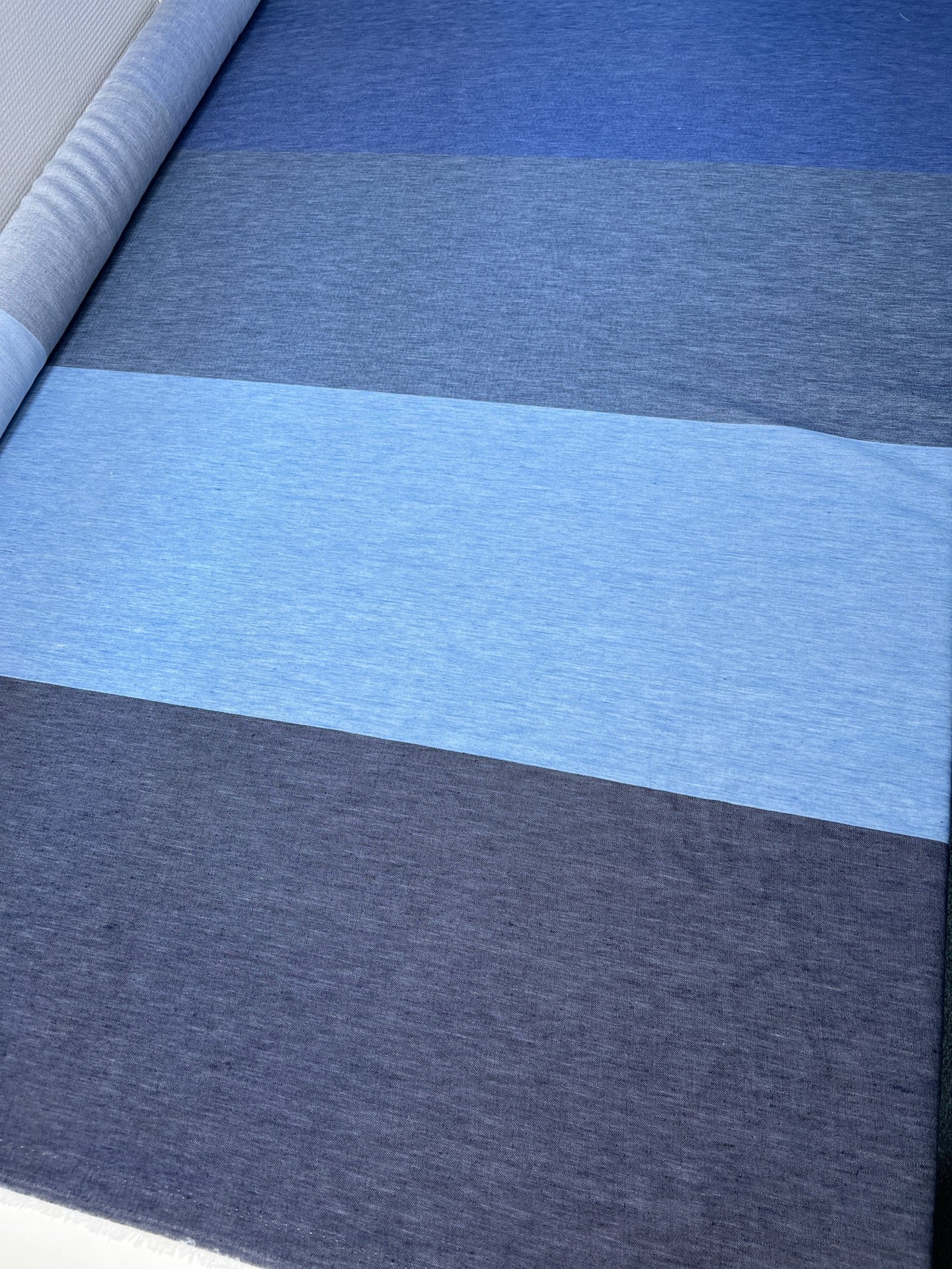 TH-566 image 6