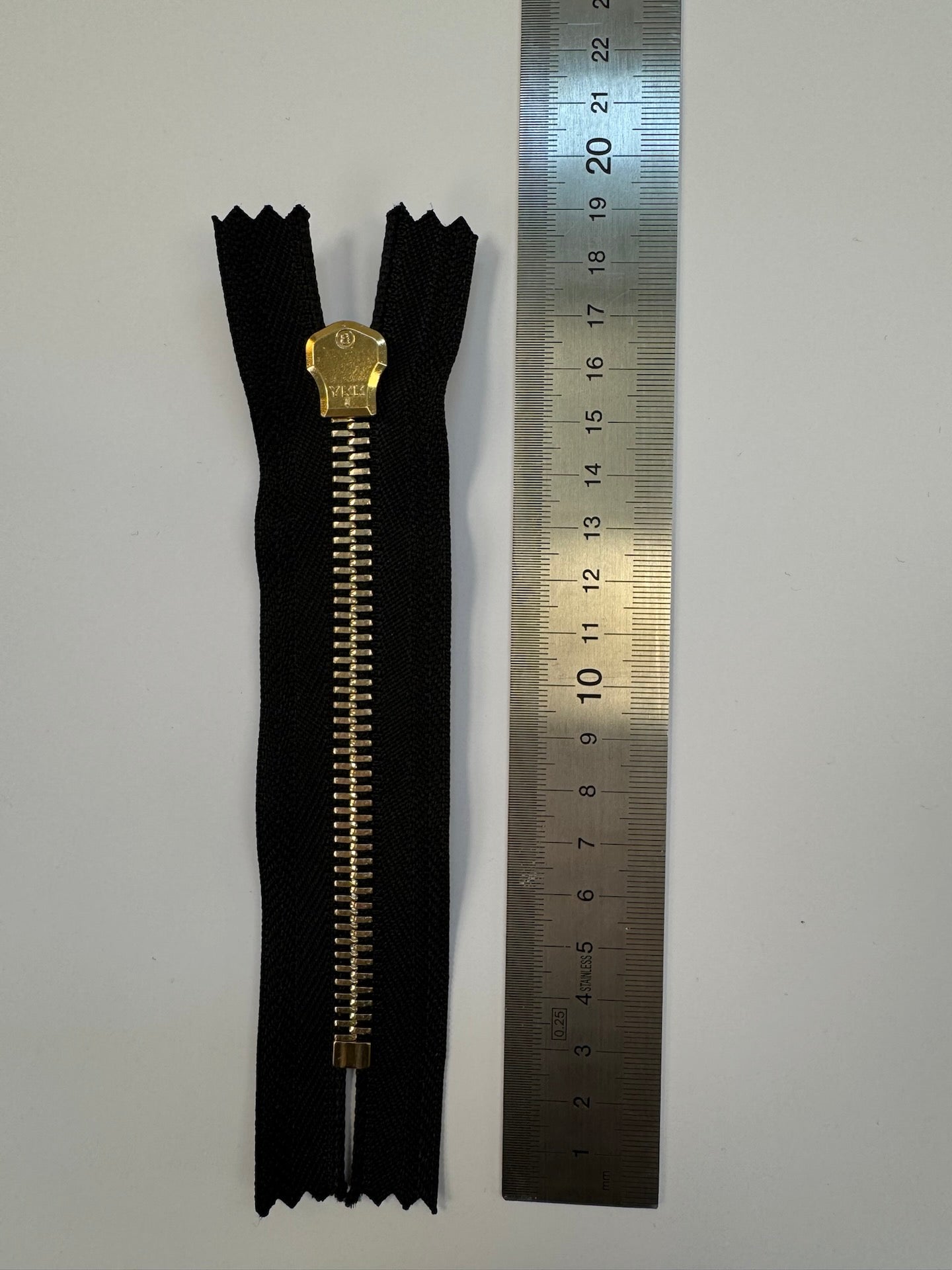 AV-1678 image 3