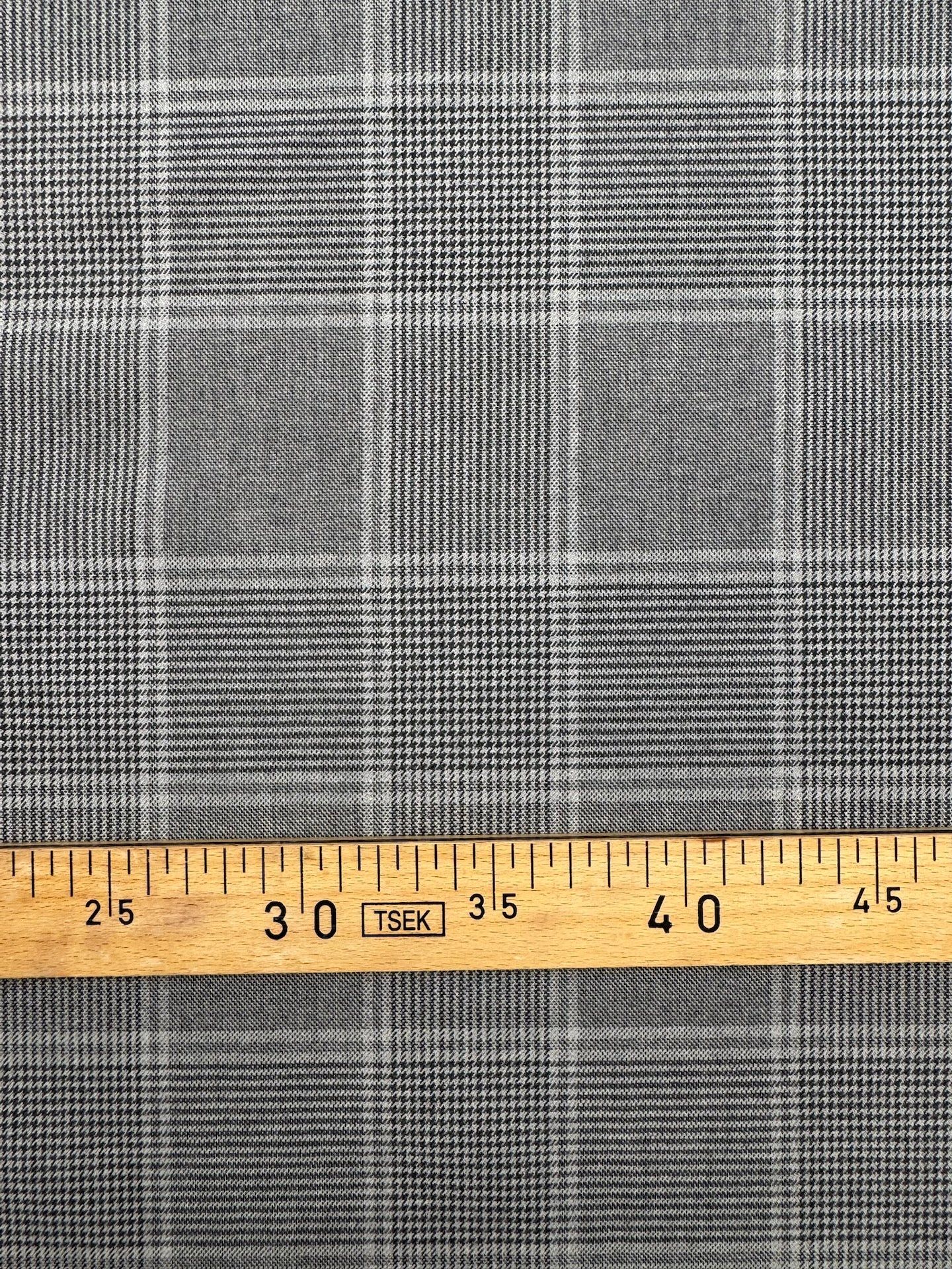TH-254 image 4