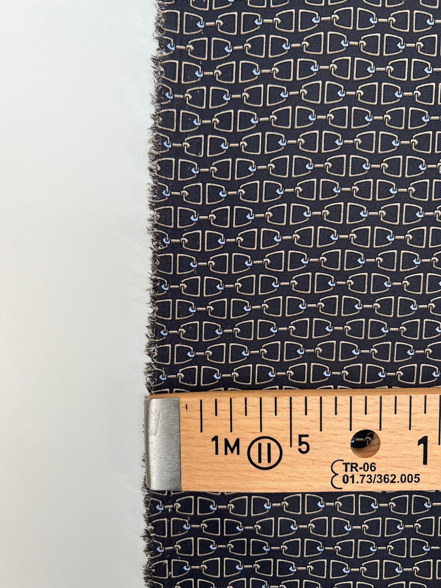 RA-1353 – image 4